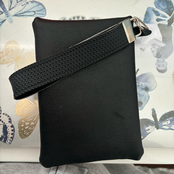 Disney Embroidered Eeyore Pouch Clutch Wallet Wristlet - Picture 4 of 4